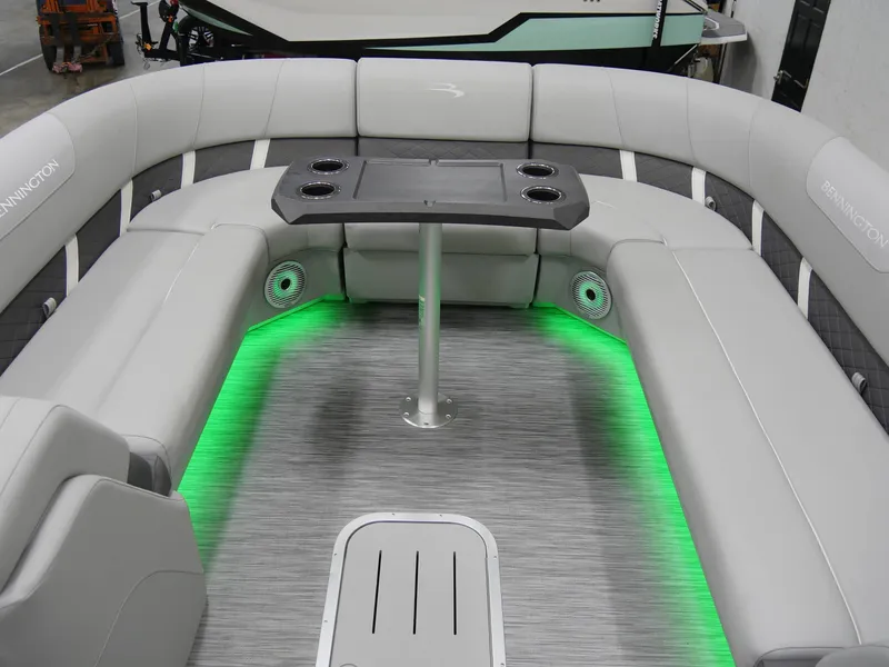 Slide: The Image of Bennington SX25 2021 - 17