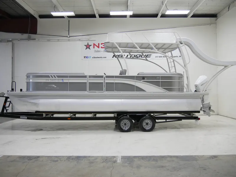 Slide: The Image of Bennington SX25 2021 - 4