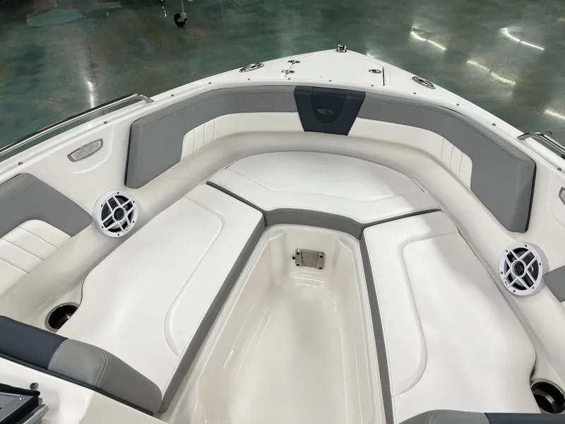 Slide: The Image of Chaparral 23 SSi 2021 - 10