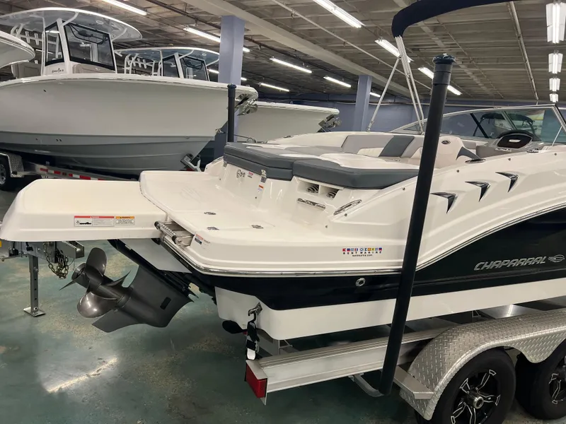 Slide: The Image of Chaparral 23 SSi 2021 - 3