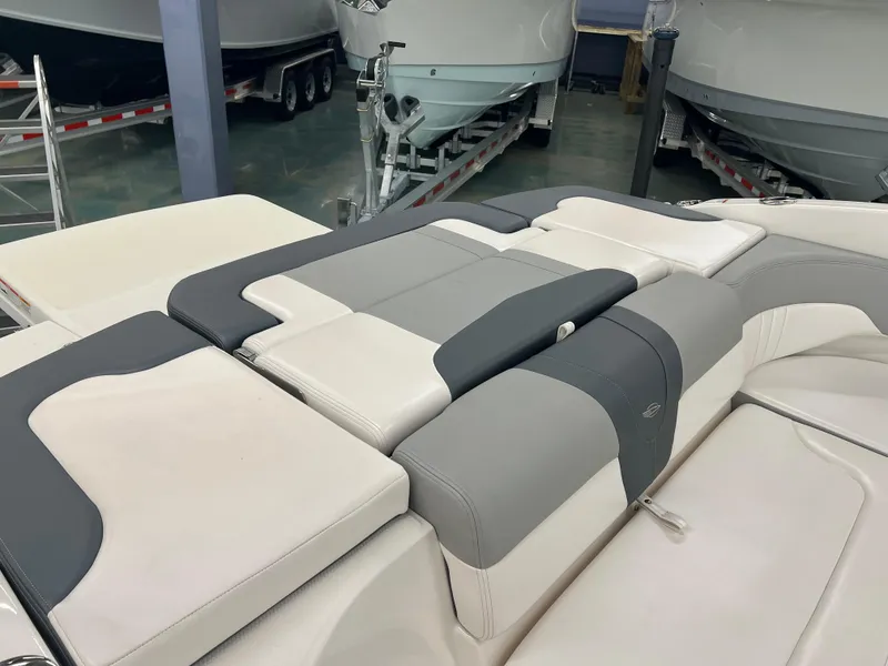 Slide: The Image of Chaparral 23 SSi 2021 - 4