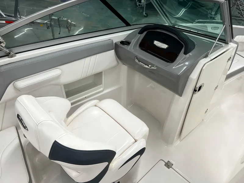 Slide: The Image of Chaparral 23 SSi 2021 - 8