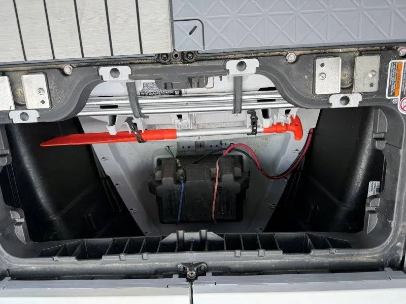 Slide: The Image of Sea-Doo SWITCH SPORT 18' 230HP 2023 - 35