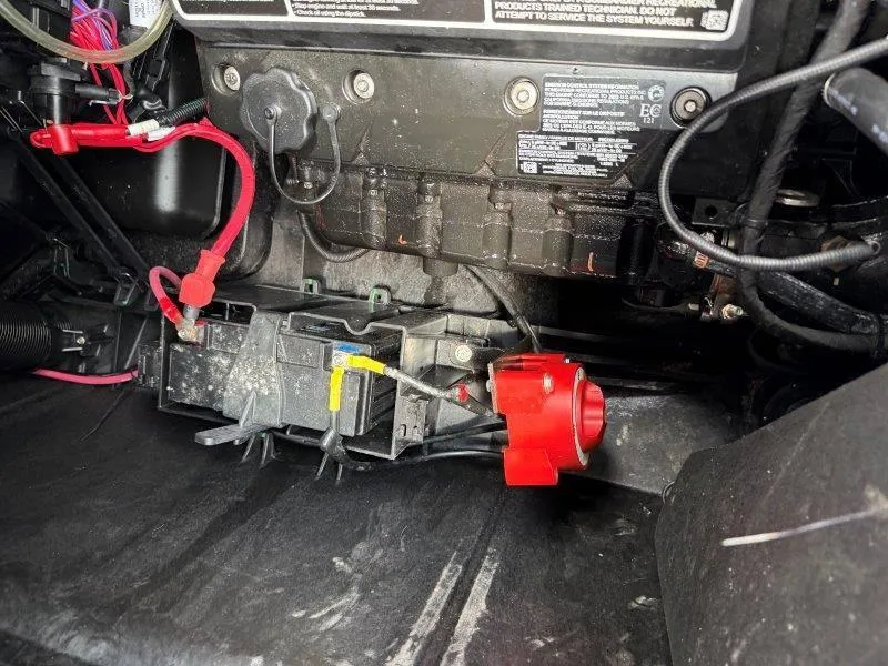 Slide: The Image of Sea-Doo SWITCH SPORT 18' 230HP 2023 - 39