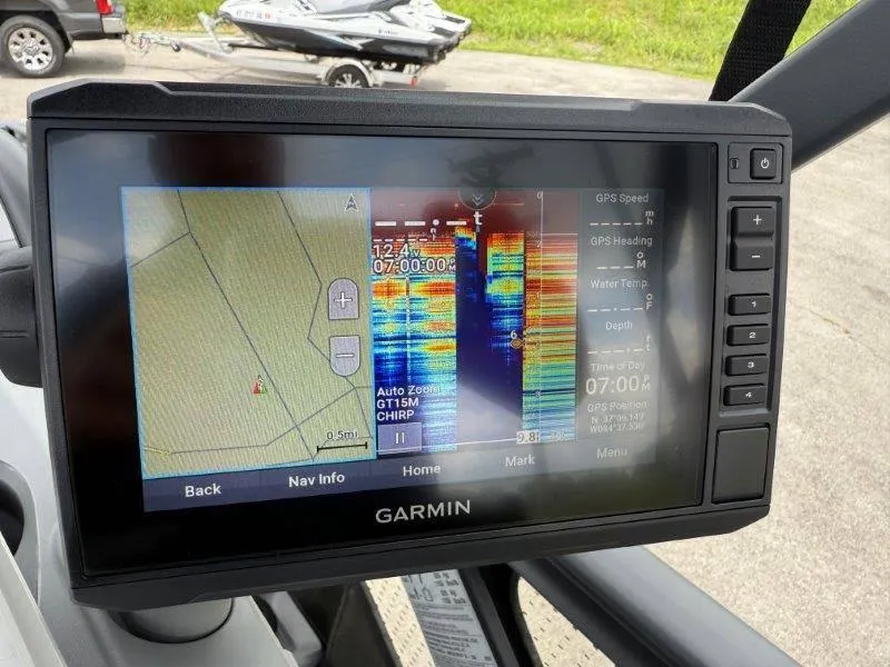 Slide: The Image of Sea-Doo SWITCH SPORT 18' 230HP 2023 - 40