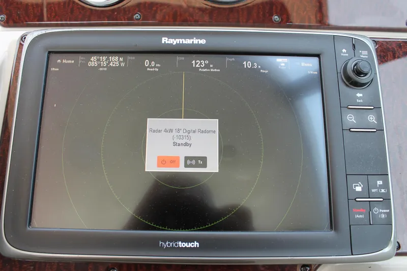 Slide: The Image of Sea Ray Sundancer 330 2012 - 71