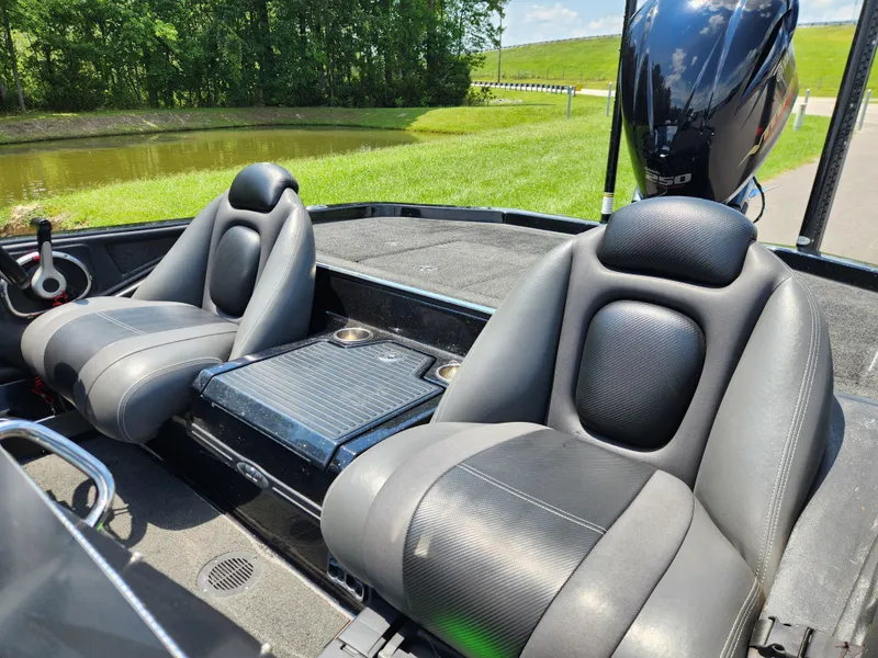 Slide: The Image of Ranger Z520C 2014 - 11