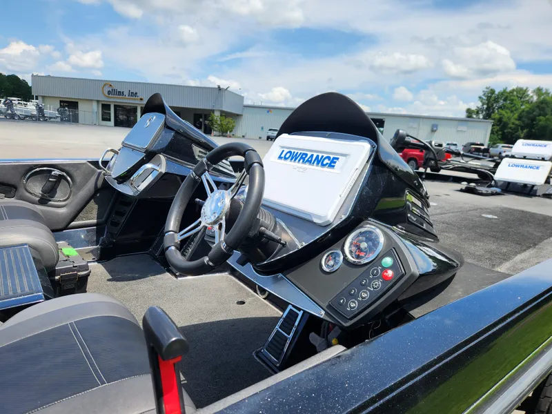 Slide: The Image of Ranger Z520C 2014 - 12