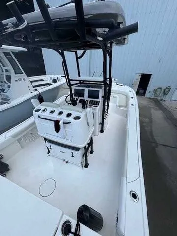 Slide: The Image of Caymas 28HB TWIN 2022 - 31