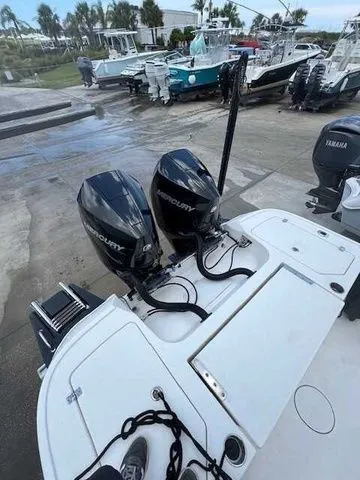 Slide: The Image of Caymas 28HB TWIN 2022 - 33