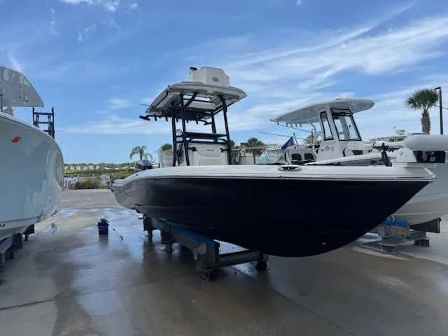 Slide: The Image of Caymas 28HB TWIN 2022 - 5