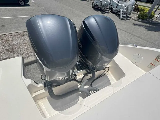 Slide: The Image of Pursuit DC 295 Dual Console 2016 - 23