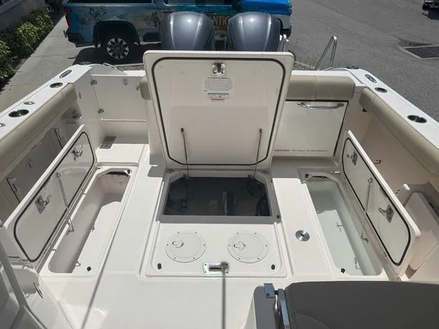 Slide: The Image of Pursuit DC 295 Dual Console 2016 - 60