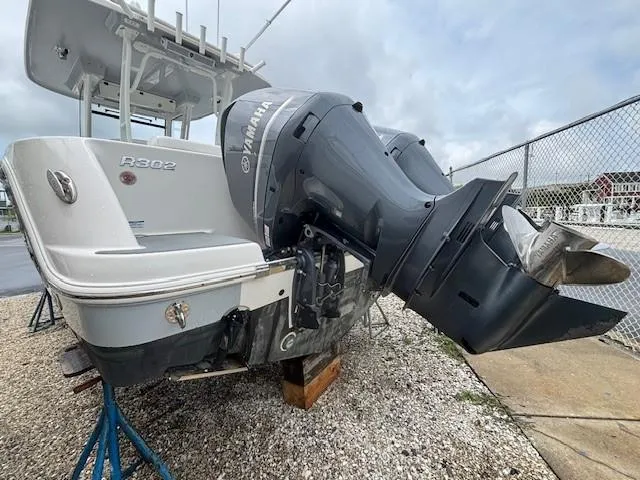 Slide: The Image of Robalo R302 Center Console 2019 - 14