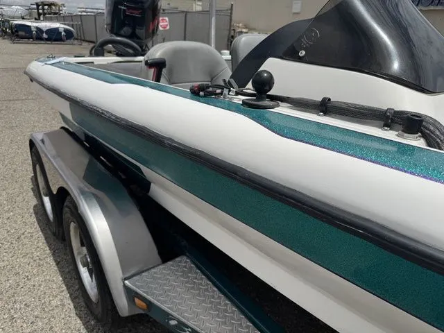 Slide: The Image of Blazer 202 Pro-V 2005 - 11