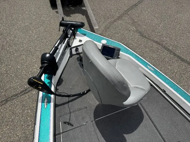 Slide: The Image of Blazer 202 Pro-V 2005 - 24