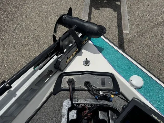 Slide: The Image of Blazer 202 Pro-V 2005 - 28