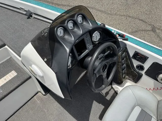 Slide: The Image of Blazer 202 Pro-V 2005 - 33