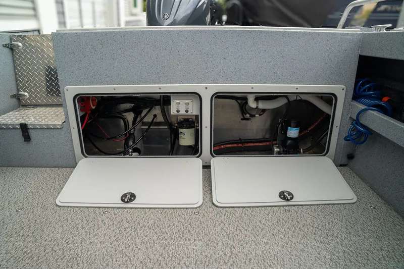 Slide: The Image of Allied 21 HT Mustang 2025 - 23