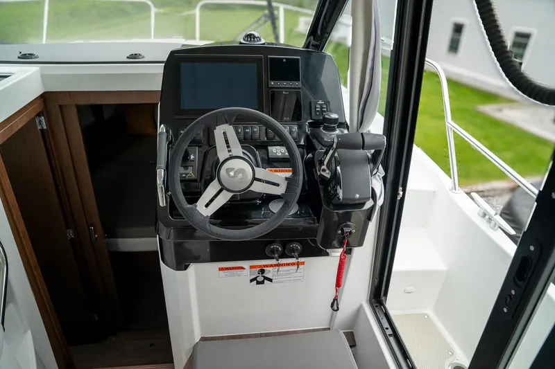 Slide: The Image of Beneteau Antares 9 2025 - 19