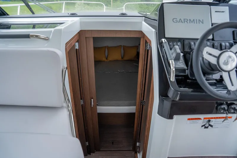 Slide: The Image of Beneteau Antares 9 2025 - 26