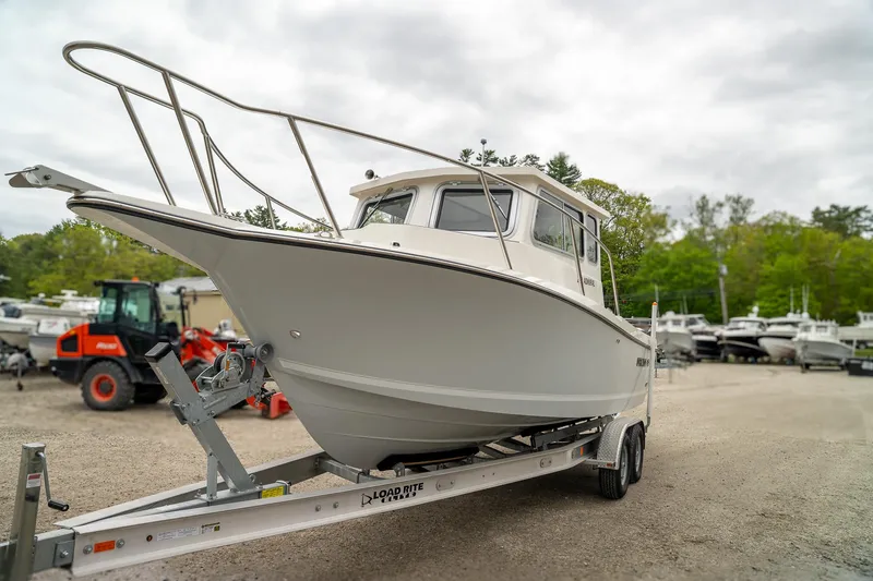 Slide: The Image of Defiance Admiral 250 EX 2025 - 6