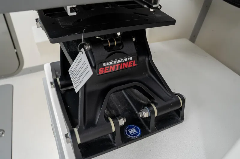 Slide: The Image of Defiance 260 Admiral EX 2025 - 20