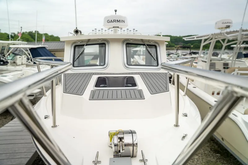 Slide: The Image of Defiance 260 Admiral EX 2025 - 5