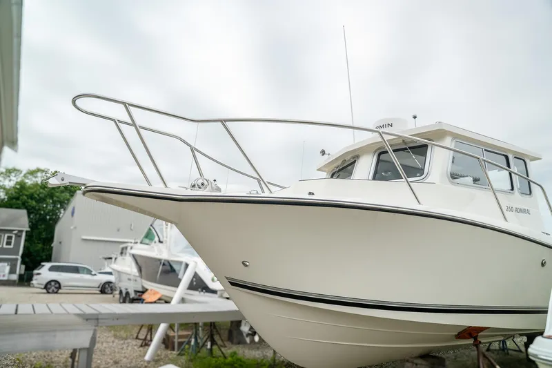 Slide: The Image of Defiance 260 Admiral EX 2025 - 6