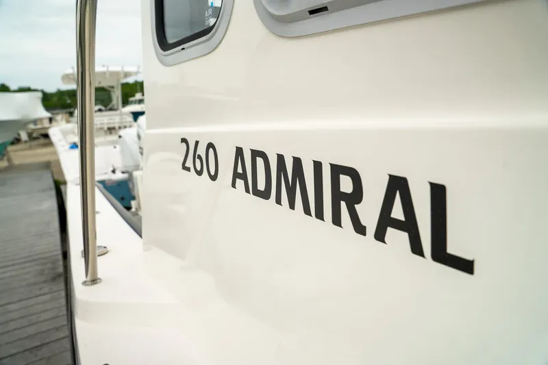 Slide: The Image of Defiance Admiral 260 EX 2025 - 3