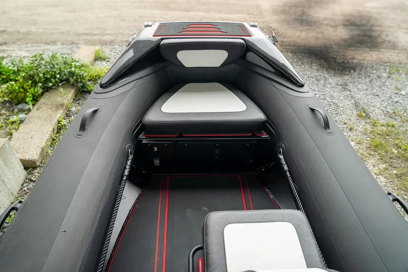 Slide: The Image of Highfield Jet420 2025 - 13