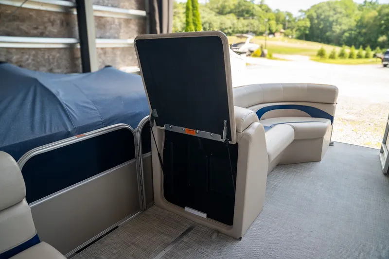 Slide: The Image of Berkshire 233 RFX 2013 - 17