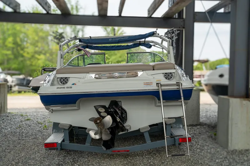 Slide: The Image of Crownline Boats 225 SS 2019 - 6