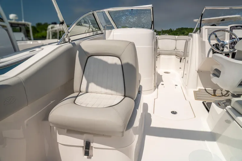 Slide: The Image of Sea Fox 226 Traveler 2021 - 18