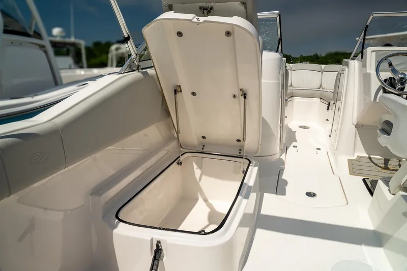 Slide: The Image of Sea Fox 226 Traveler 2021 - 20