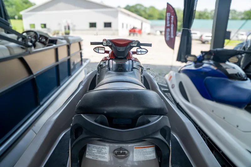 Slide: The Image of Honda Aquatrax F-12X 2005 - 5