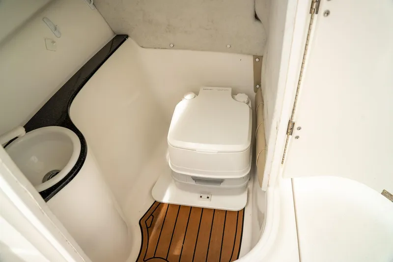 Slide: The Image of Sea Fox 226 Traveler 2016 - 16