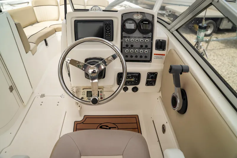 Slide: The Image of Sea Fox 226 Traveler 2016 - 18