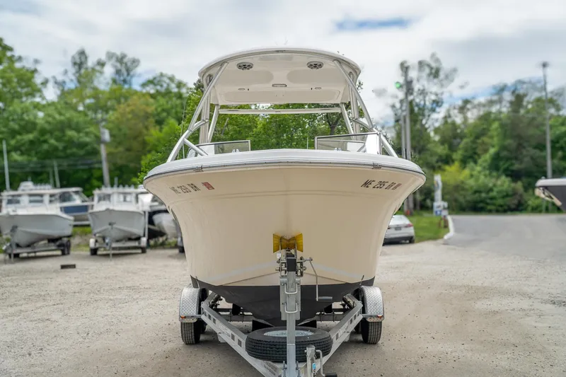 Slide: The Image of Sea Fox 226 Traveler 2016 - 5