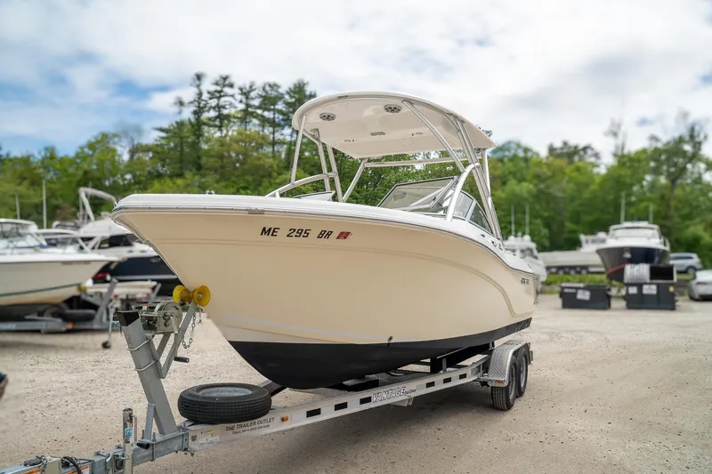 Slide: The Image of Sea Fox 226 Traveler 2016 - 6