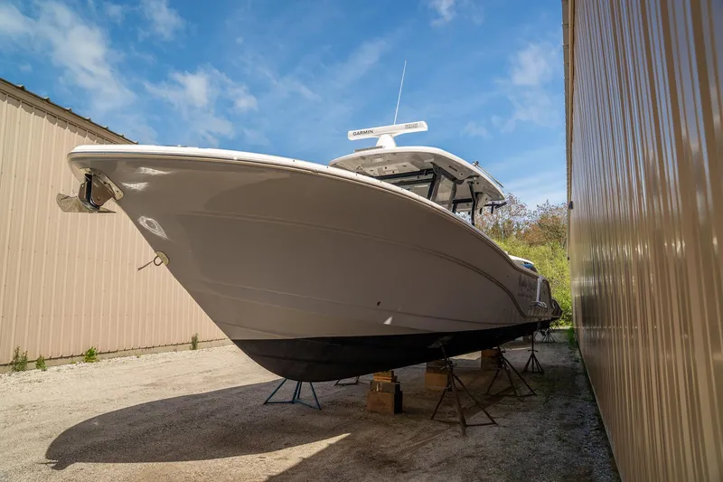 Slide: The Image of Sea Fox 368 Commander 2022 - 5