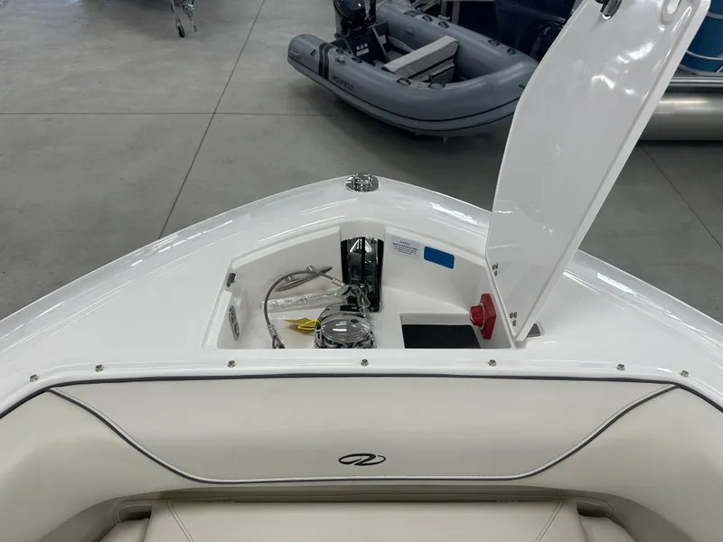 Slide: The Image of Regal LS9 2025 - 20