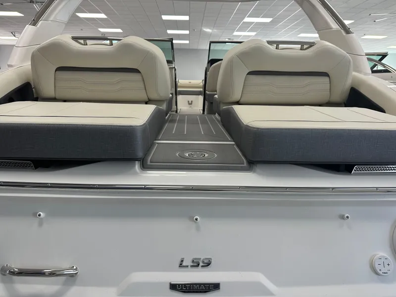 Slide: The Image of Regal LS9 2025 - 5