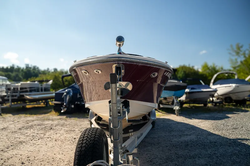 Slide: The Image of Sea Ray 270 SLX 2006 - 8