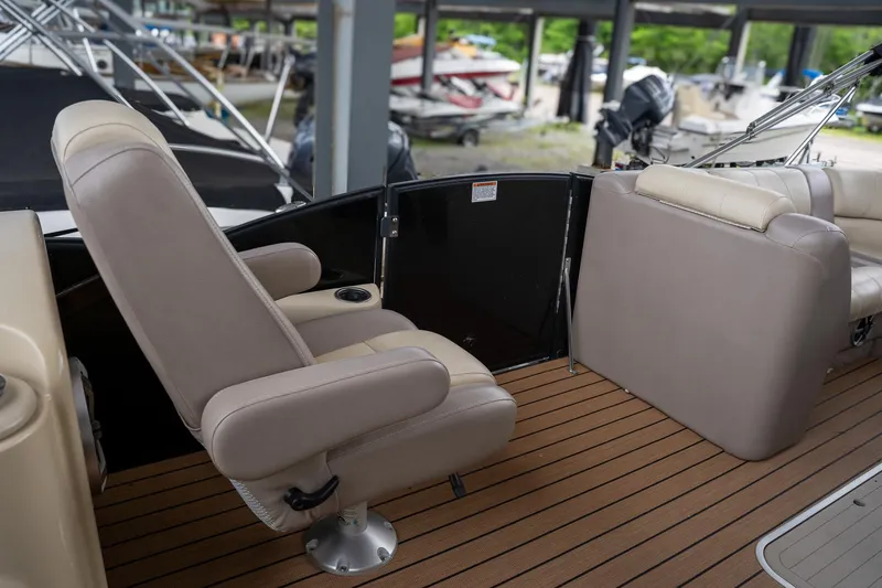 Slide: The Image of Starcraft MX 23 2016 - 13