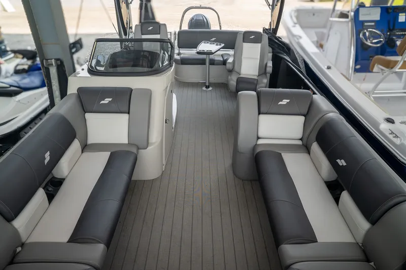 Slide: The Image of Starcraft MX 25 Q DH 2023 - 11