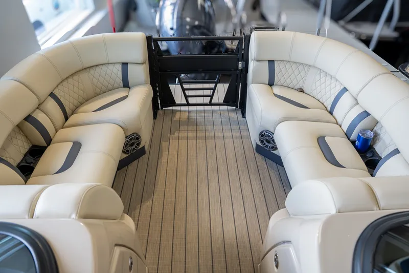 Slide: The Image of Starcraft RX 23 Q DC 2025 - 17