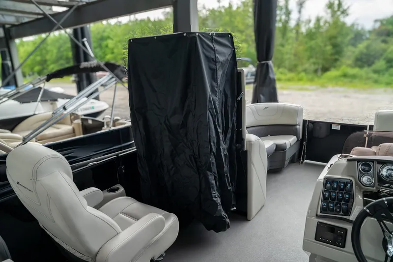 Slide: The Image of Starcraft SLS 3 Q DH 2022 - 12