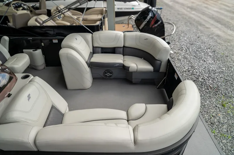 Slide: The Image of Starcraft SLS 3 Q DH 2022 - 8