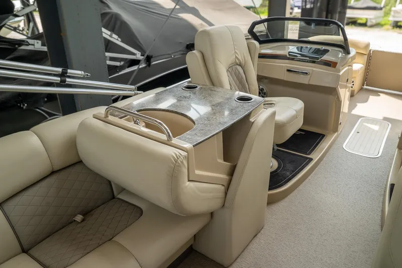 Slide: The Image of Starcraft SX 23 R DC - Tritoon 2019 - 16